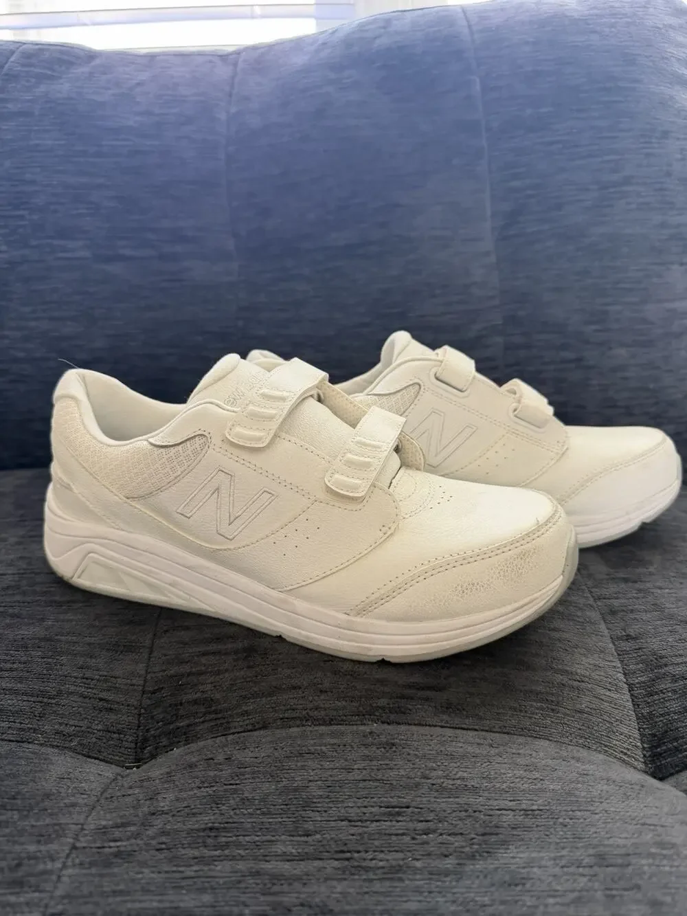 Size 10.5 - New Balance 928 V3 Hook and Loop White Womens Walking Shoes